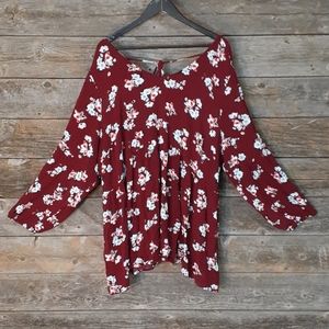 Lane Bryant 26/28 long sleeve V-Neck Blouse